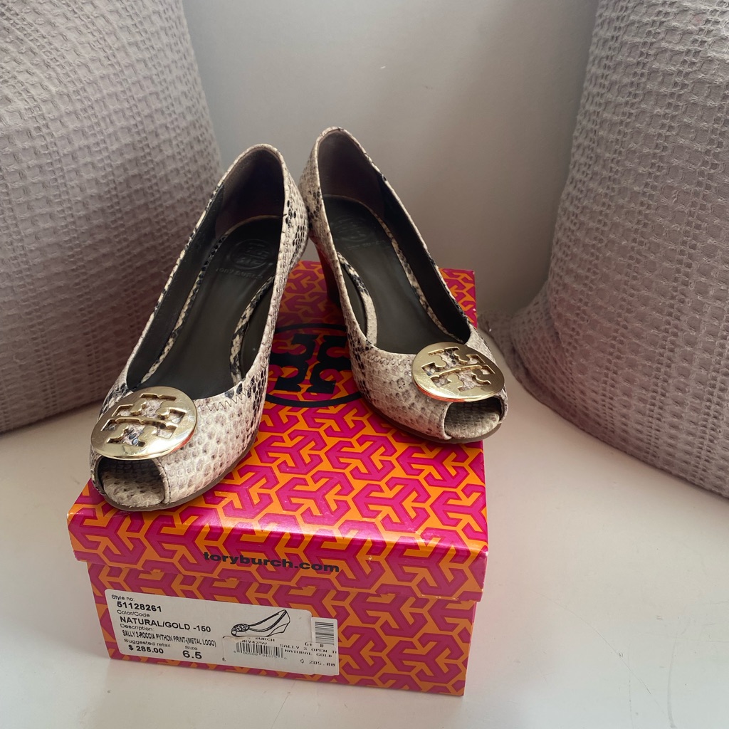 Tory Burch Sally Python Print